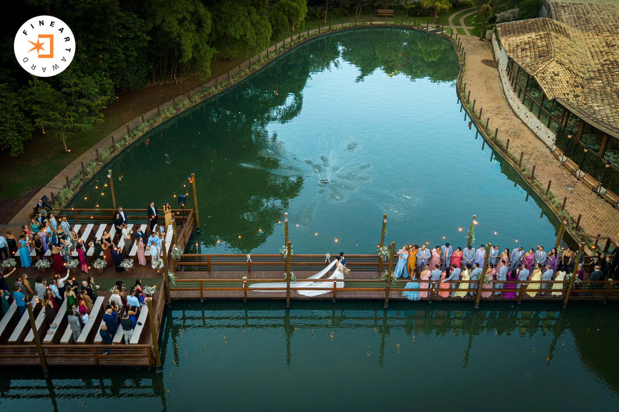 Foto por {{ $image->photographer_username }}